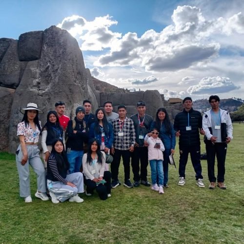 wilber grupo saqsayhuaman cuad